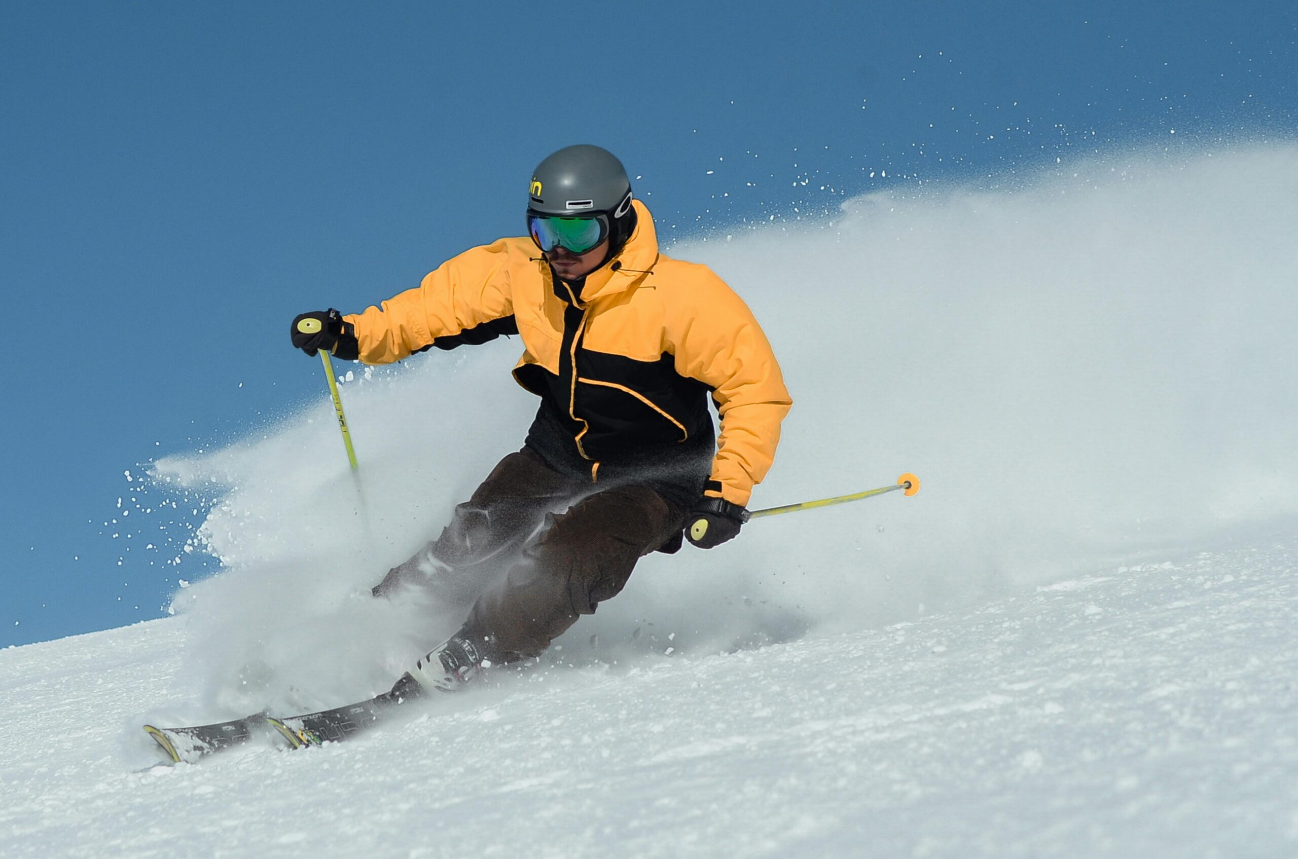 Skiing In Gulmarg