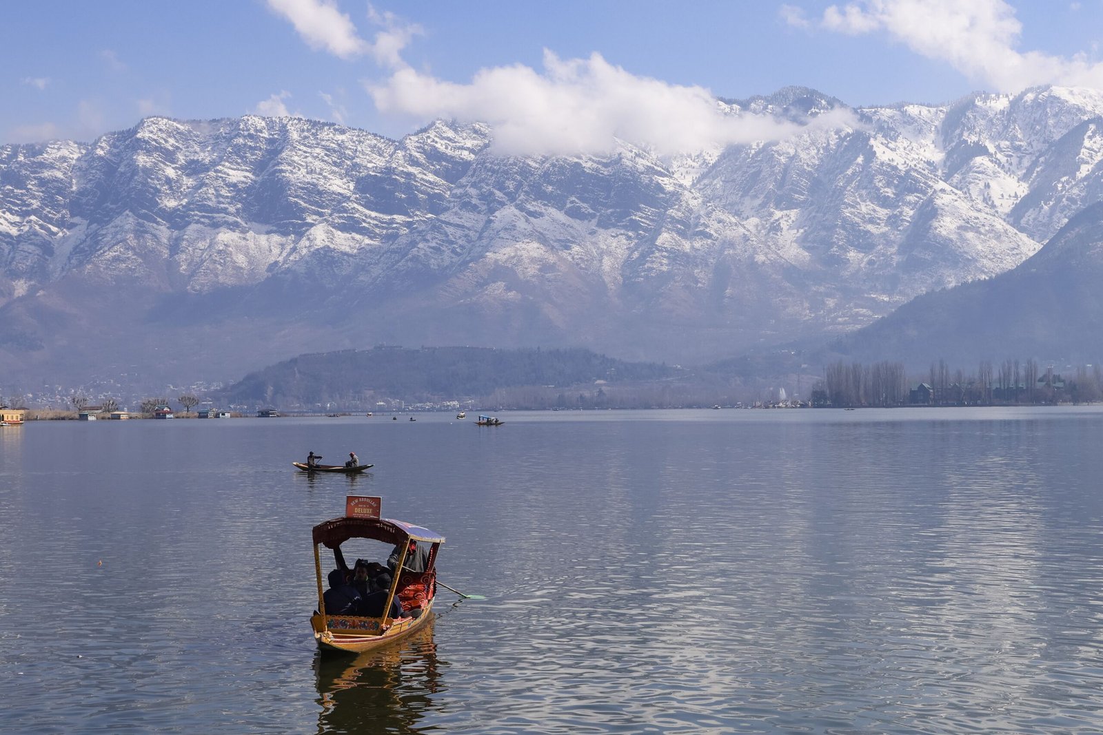 Srinagar to Gulmarg Distance