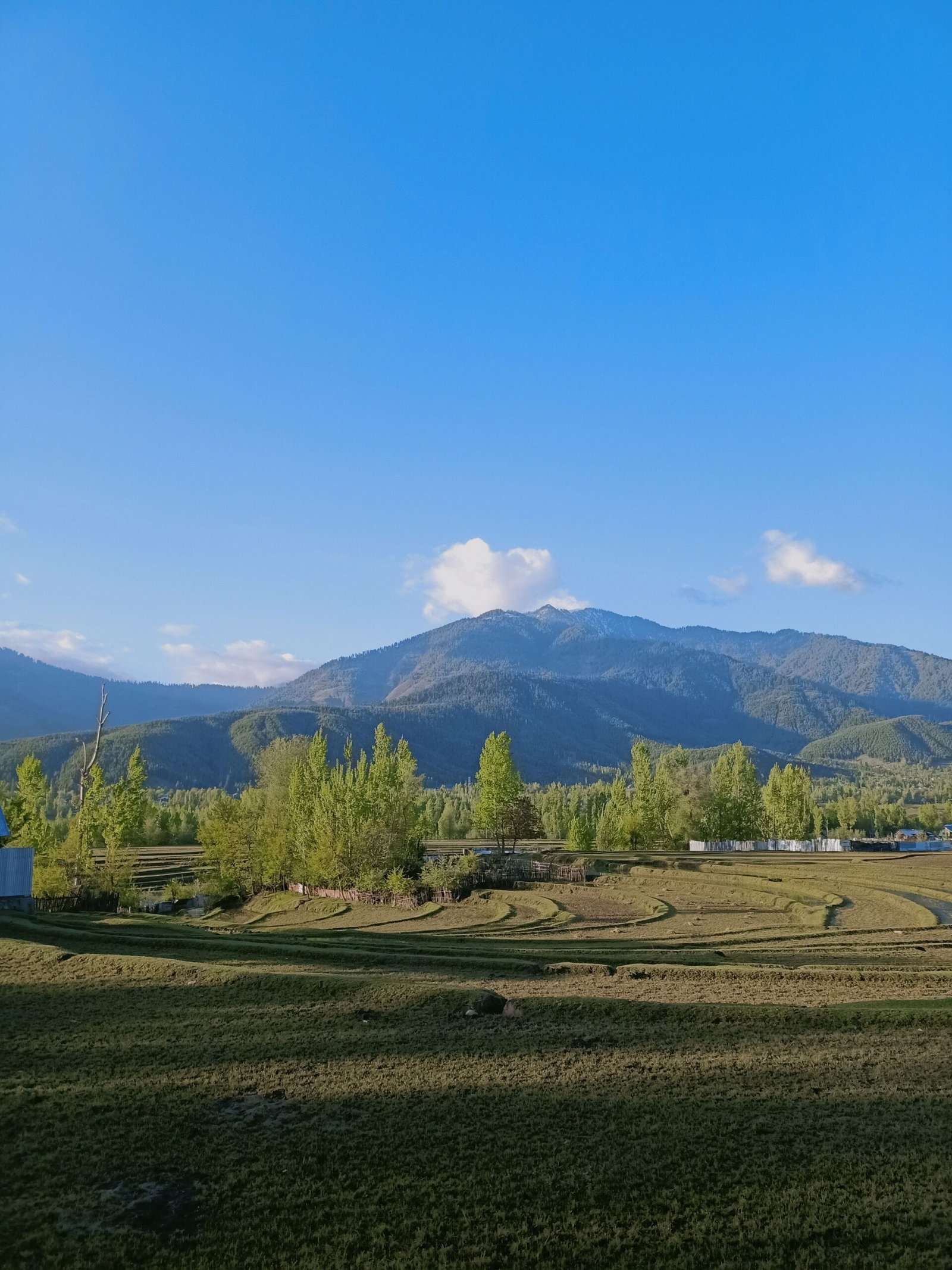 Kupwara to Gulmarg Distance