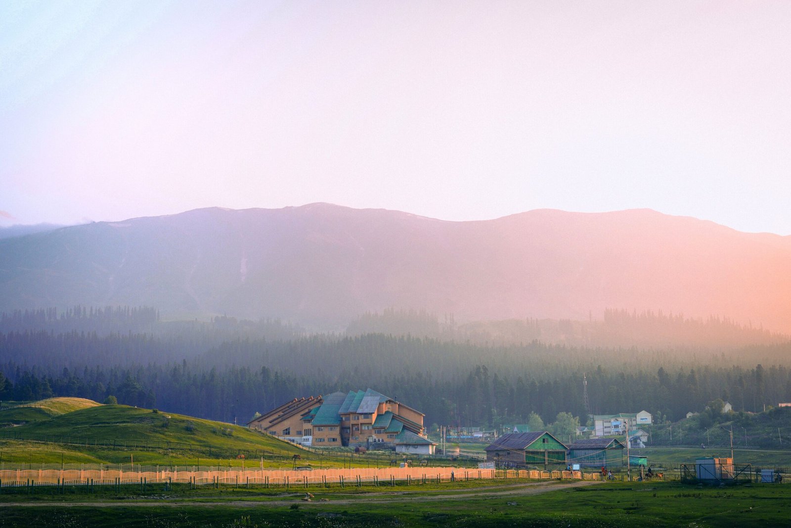 Our Gulmarg Ski Trip Diary