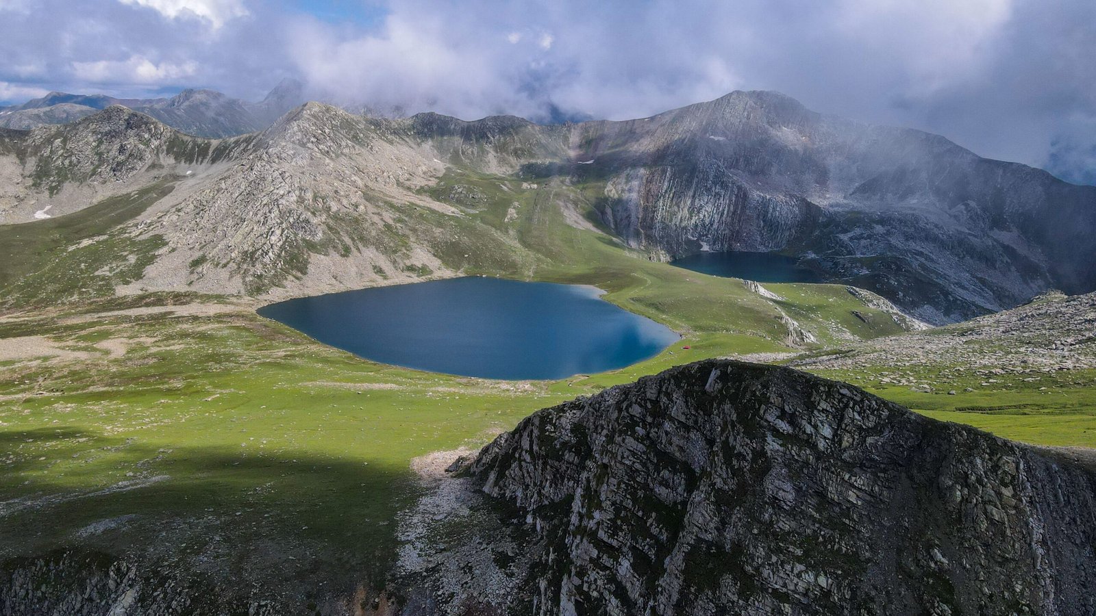 Alpather Lake Trek from Gulmarg