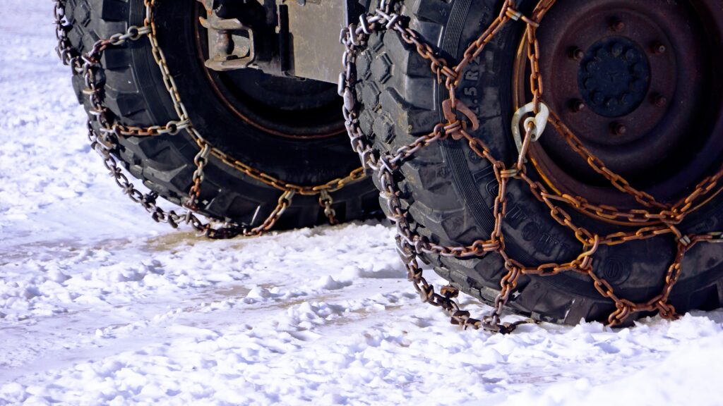 Chain Vehicle in Gulmarg